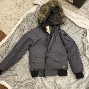TNA Aritzia winter bomber in grey